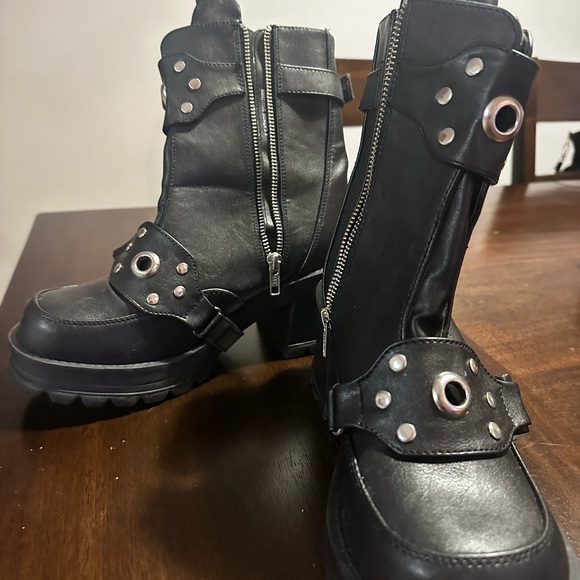 Demonia Black Heeled Boot with Silver Hardware - Picture 2 of 5